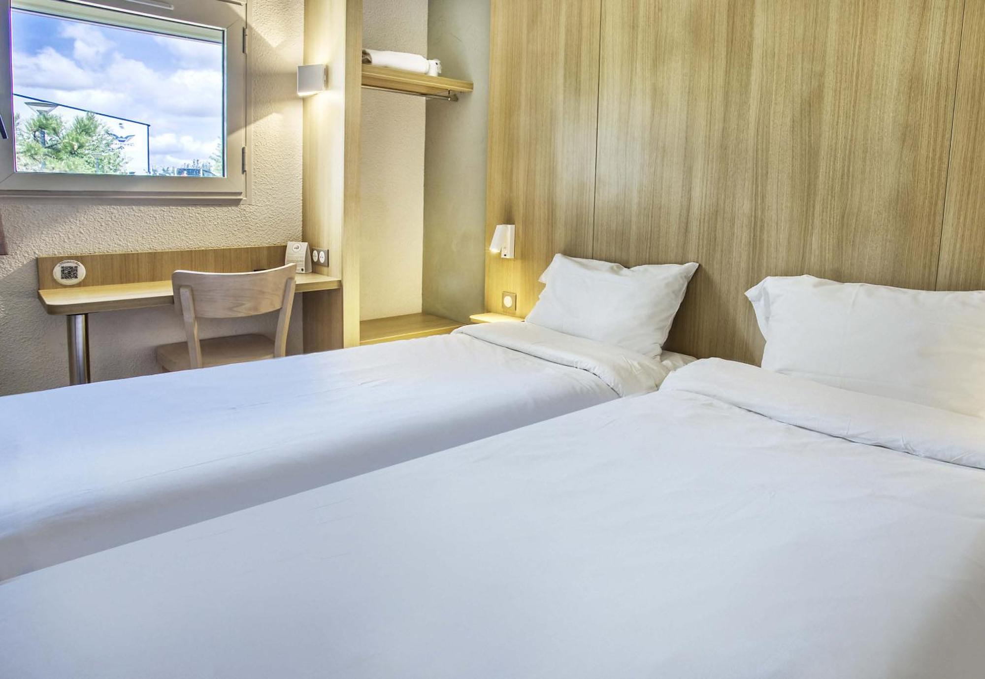 B&B Hotel Angouleme Le Gond-Pontouvre ภายนอก รูปภาพ