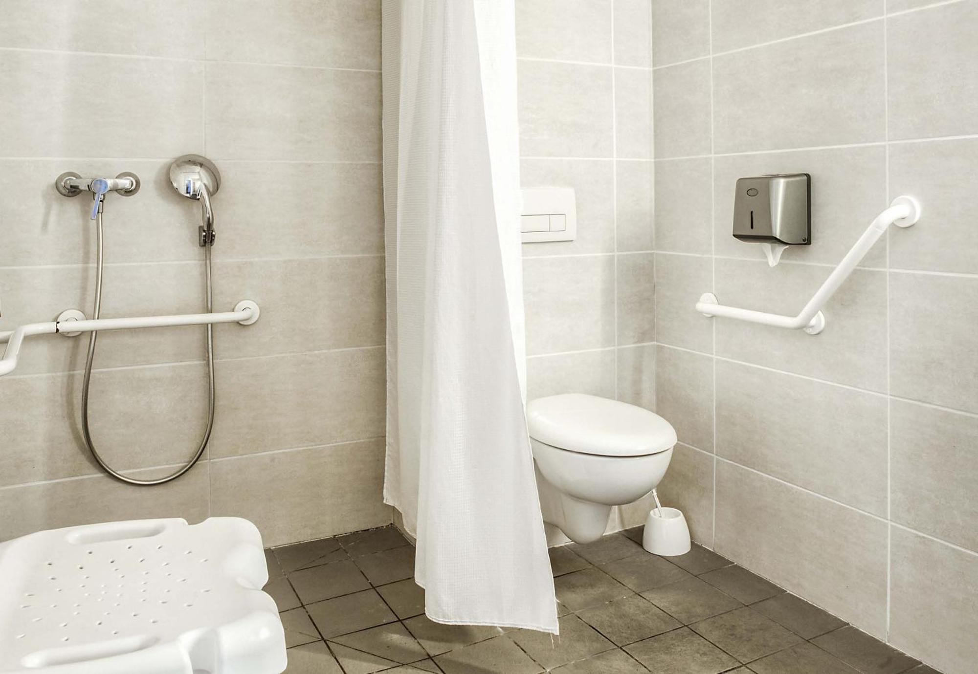 B&B Hotel Angouleme Le Gond-Pontouvre ภายนอก รูปภาพ